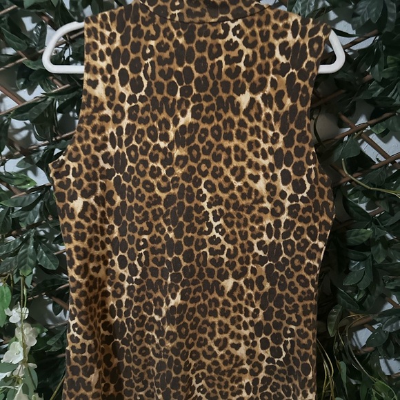 Express Leopard Print Top in Brown and Black - Picture 10 of 12